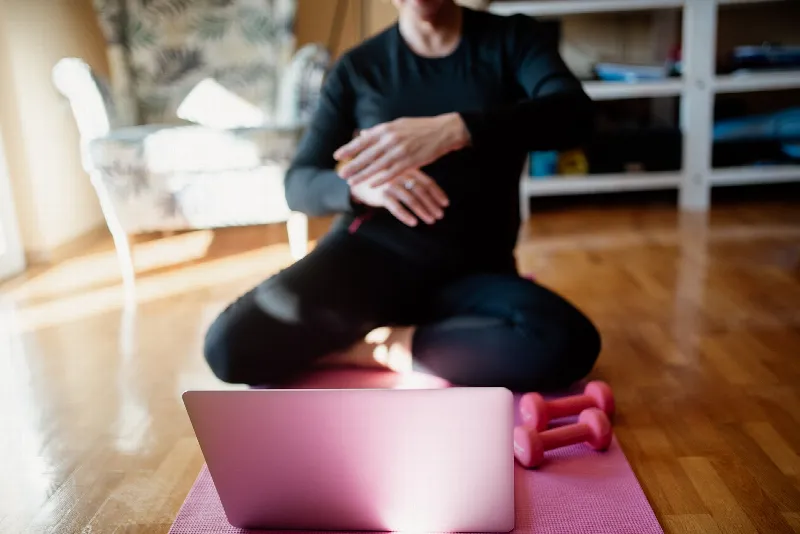 Stüdyo B (Yoga ve Pilates) alanından bir görünüm
